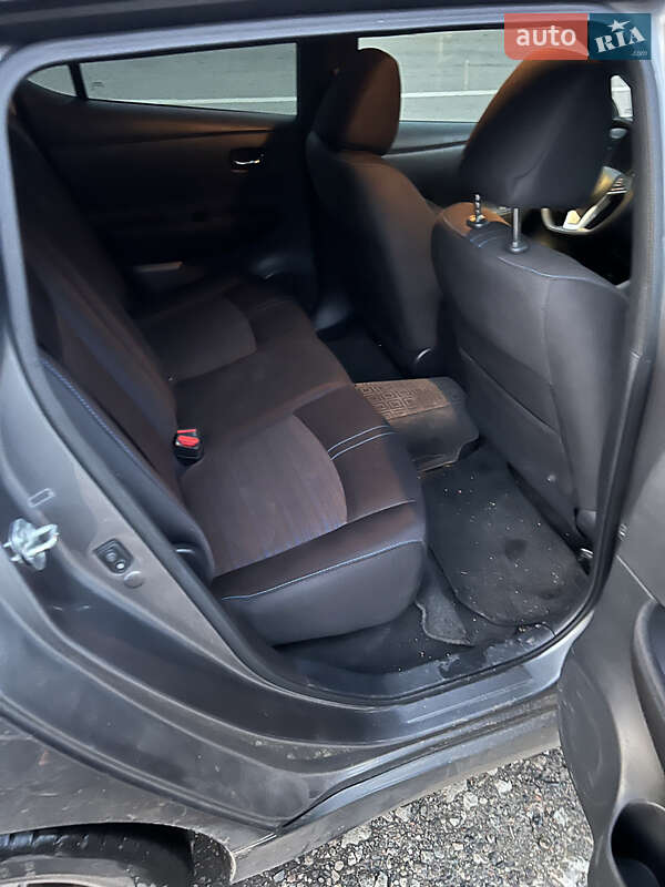 Хетчбек Nissan Leaf 2018 в Харкові