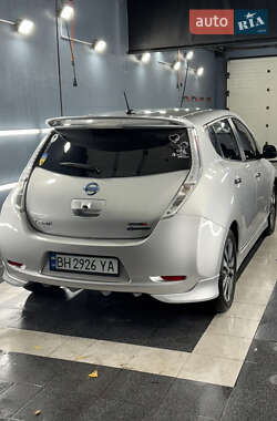 Хэтчбек Nissan Leaf 2015 в Одессе фото 21 Хэтчбек Nissan Leaf 2015 в Одессе