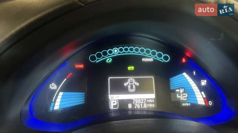 Хэтчбек Nissan Leaf 2013 в Черкассах