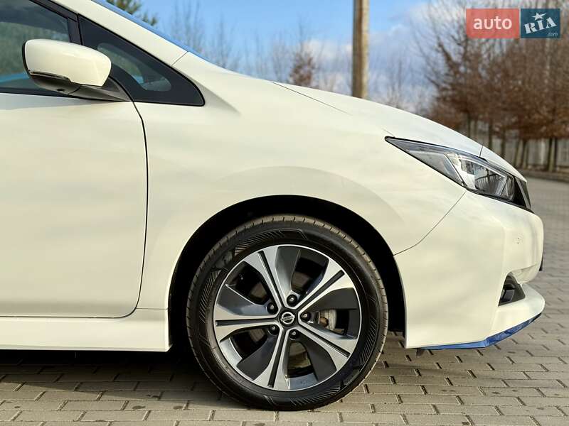 Хэтчбек Nissan Leaf 2021 в Бердичеве