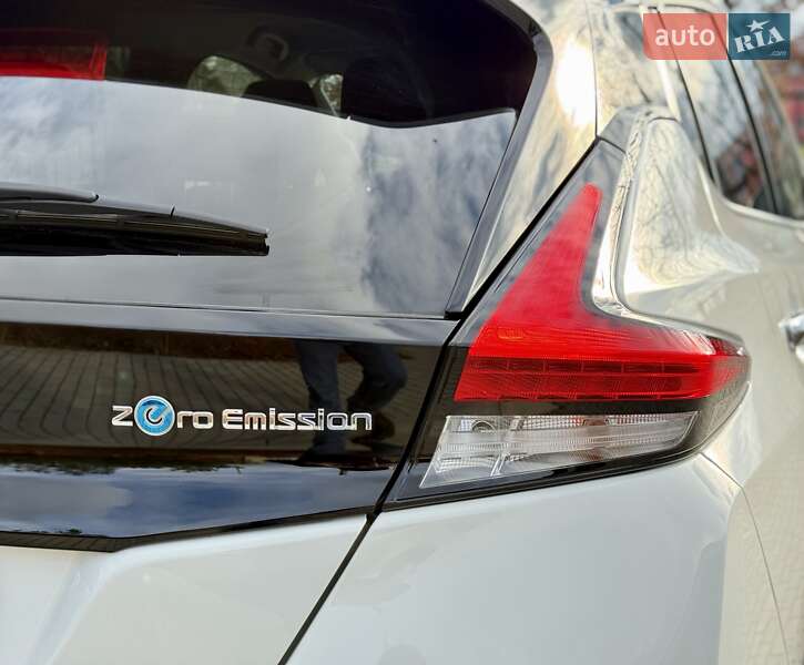 Хэтчбек Nissan Leaf 2021 в Бердичеве