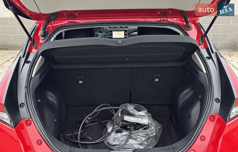 Хэтчбек Nissan Leaf 2020 в Днепре фото 14 Хэтчбек Nissan Leaf 2020 в Днепре