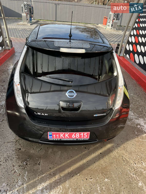 Хетчбек Nissan Leaf 2016 в Полтаві