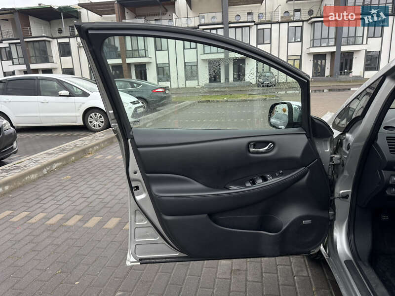 Хэтчбек Nissan Leaf 2014 в Ровно фото 16 Хэтчбек Nissan Leaf 2014 в Ровно