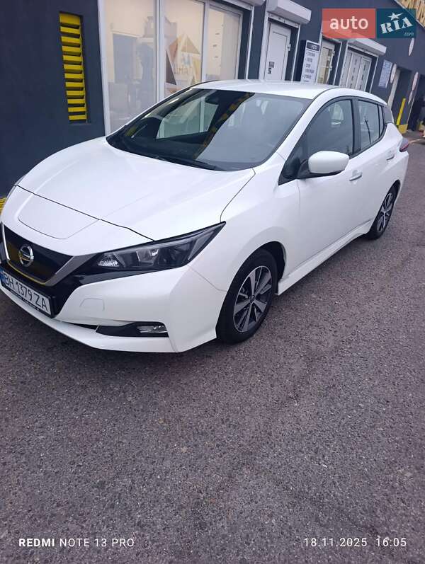 Хэтчбек Nissan Leaf 2019 в Одессе фото 3 Хэтчбек Nissan Leaf 2019 в Одессе