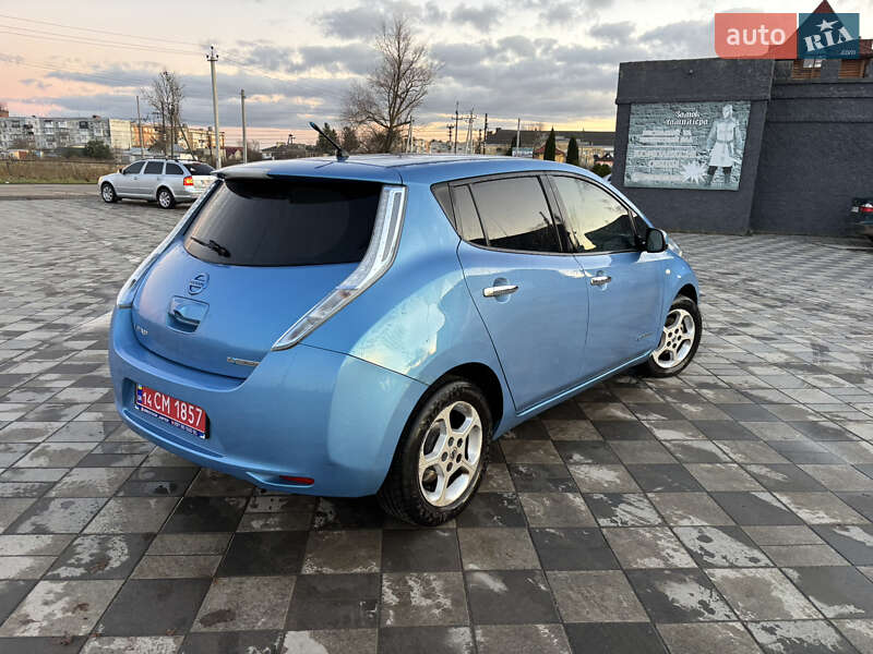 Хэтчбек Nissan Leaf 2011 в Черкассах фото 6 Хэтчбек Nissan Leaf 2011 в Черкассах