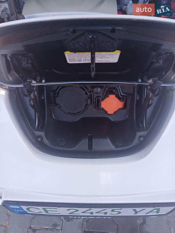 Хэтчбек Nissan Leaf 2016 в Черновцах фото 7 Хэтчбек Nissan Leaf 2016 в Черновцах