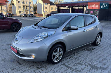 Хэтчбек Nissan Leaf 2014 в Львове