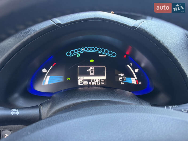 Хэтчбек Nissan Leaf 2014 в Ровно
