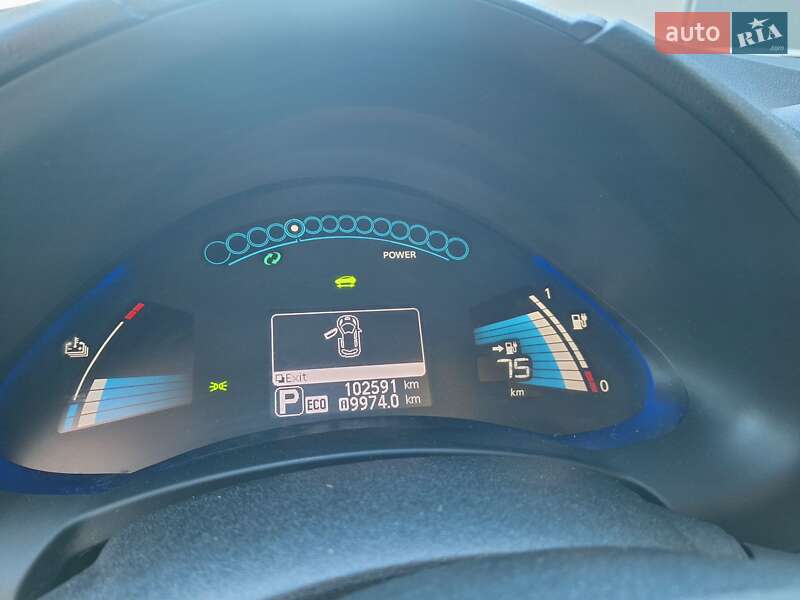 Хэтчбек Nissan Leaf 2014 в Городке фото 17 Хэтчбек Nissan Leaf 2014 в Городке
