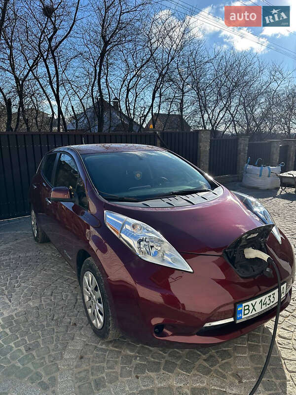 Хетчбек Nissan Leaf 2017 в Хмельницькому фото 5 Хетчбек Nissan Leaf 2017 в Хмельницькому