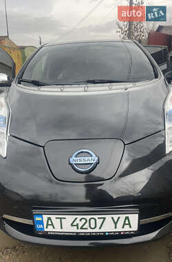 Хэтчбек Nissan Leaf 2014 в Ивано-Франковске