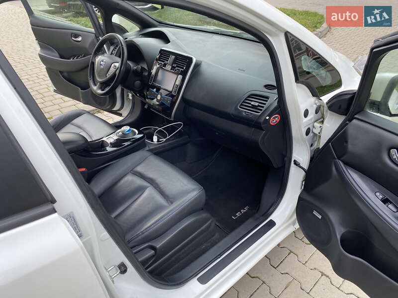 Хэтчбек Nissan Leaf 2014 в Черновцах фото 17 Хэтчбек Nissan Leaf 2014 в Черновцах