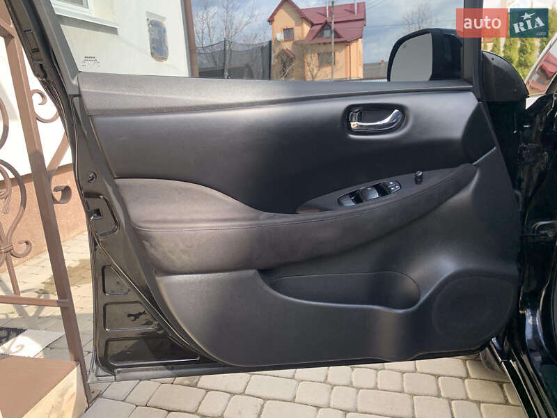 Хэтчбек Nissan Leaf 2015 в Богородчанах фото 10 Хэтчбек Nissan Leaf 2015 в Богородчанах