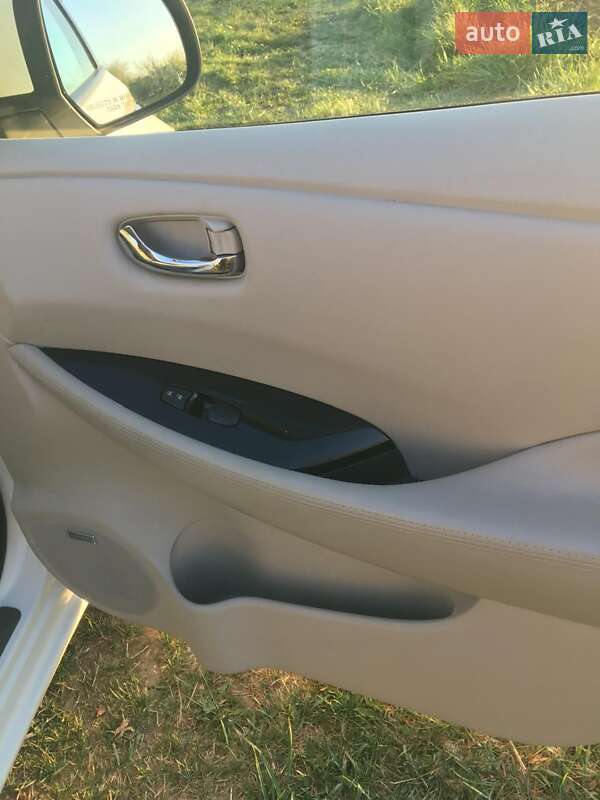 Хэтчбек Nissan Leaf 2016 в Хмельницком фото 10 Хэтчбек Nissan Leaf 2016 в Хмельницком