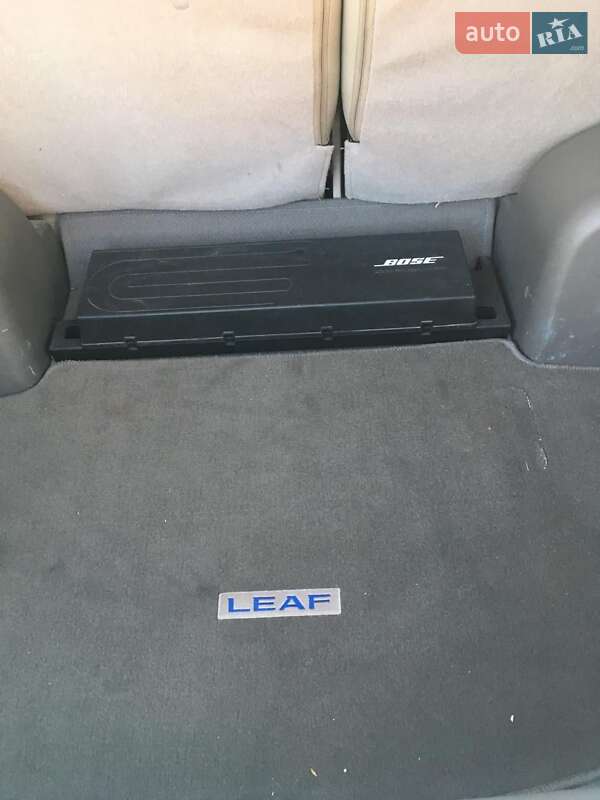 Хэтчбек Nissan Leaf 2016 в Хмельницком фото 14 Хэтчбек Nissan Leaf 2016 в Хмельницком