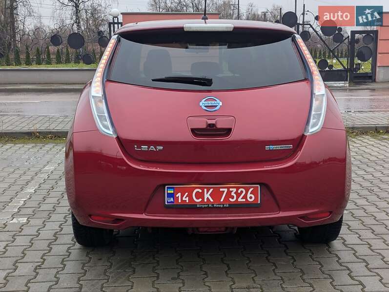 Хэтчбек Nissan Leaf 2014 в Дрогобыче