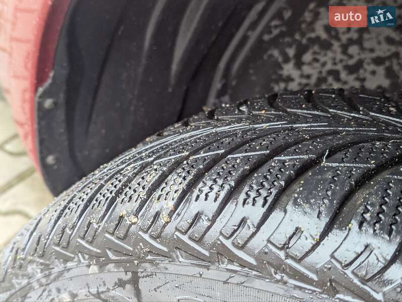 Хэтчбек Nissan Leaf 2014 в Дрогобыче