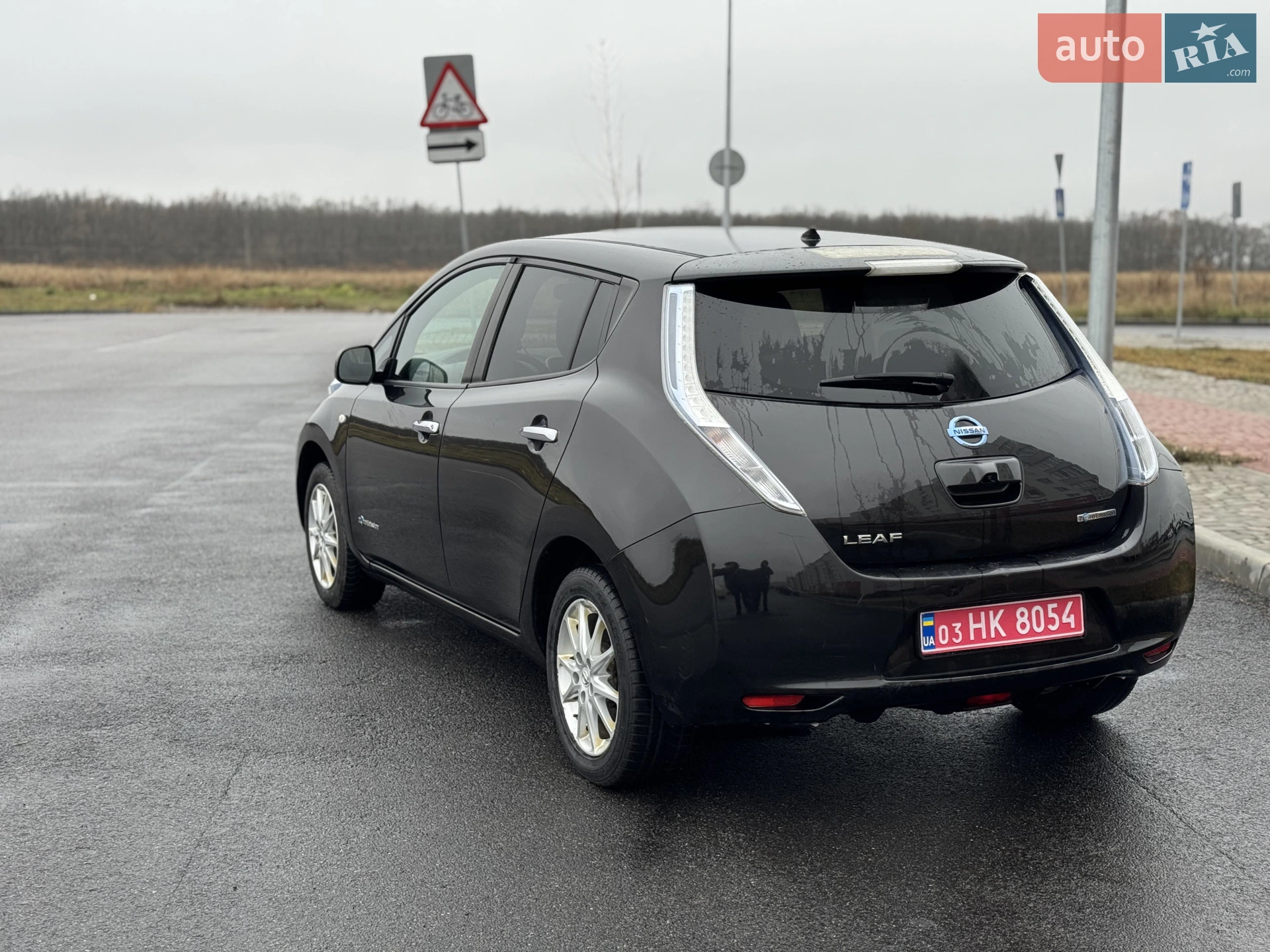 2017 Nissan Leaf - мініатюра 8