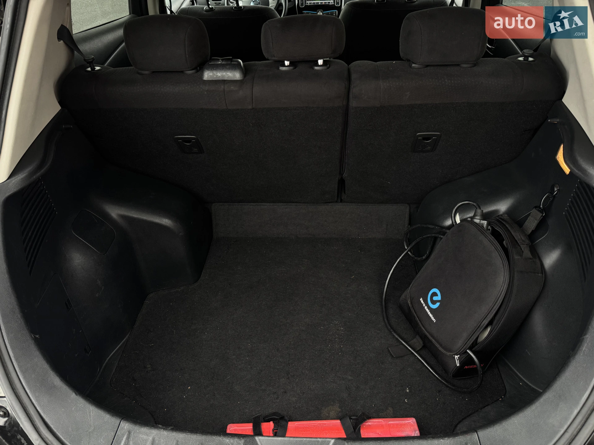 2017 Nissan Leaf - мініатюра 20