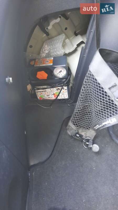 Хэтчбек Nissan Leaf 2019 в Буче