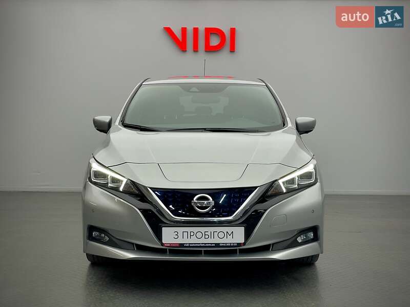 Хэтчбек Nissan Leaf 2018 в Киеве