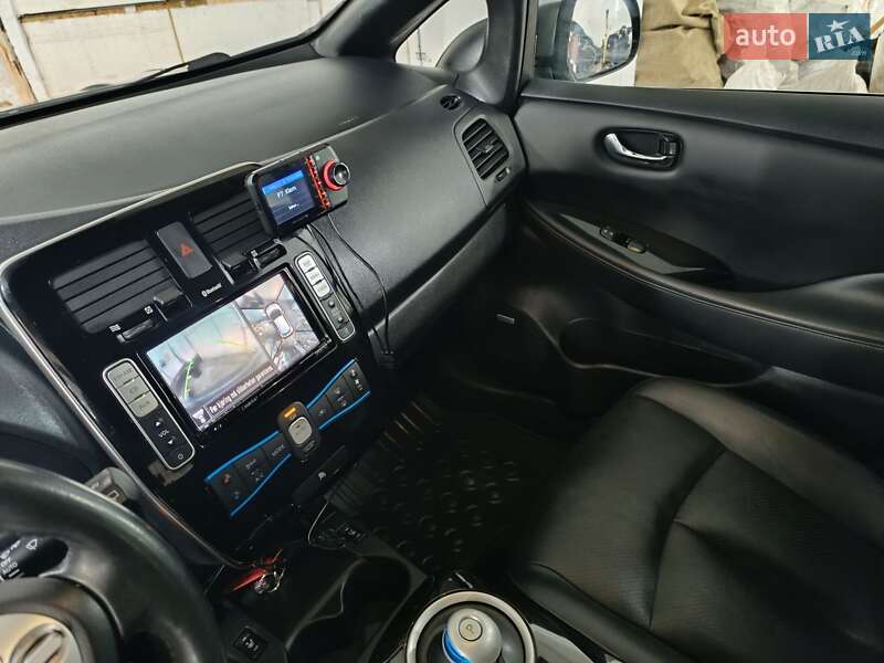 Хэтчбек Nissan Leaf 2015 в Ровно фото 14 Хэтчбек Nissan Leaf 2015 в Ровно