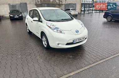 Хэтчбек Nissan Leaf 2012 в Капитановке