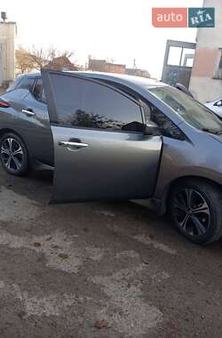 Хэтчбек Nissan Leaf 2019 в Ивано-Франковске