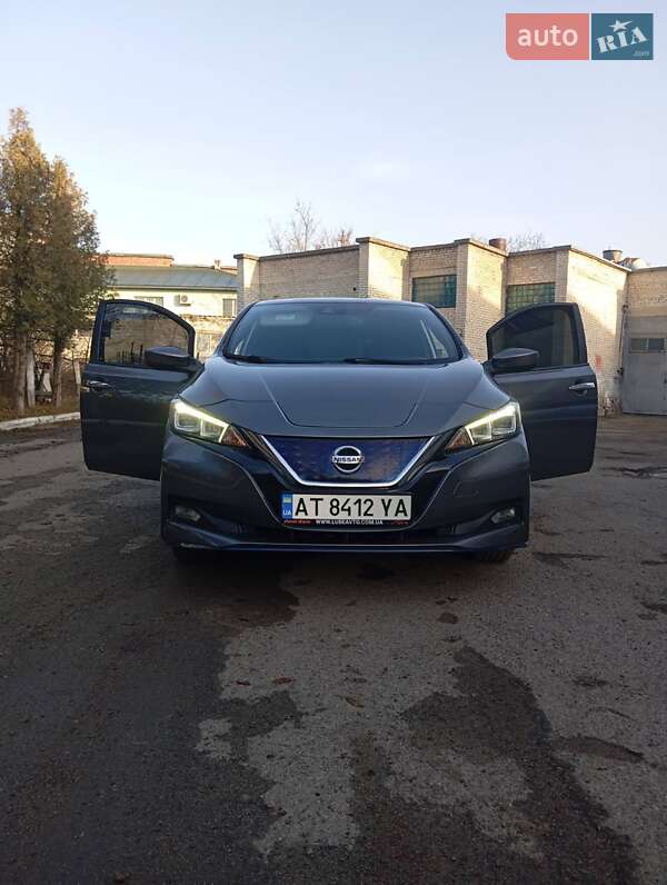 Хэтчбек Nissan Leaf 2019 в Ивано-Франковске