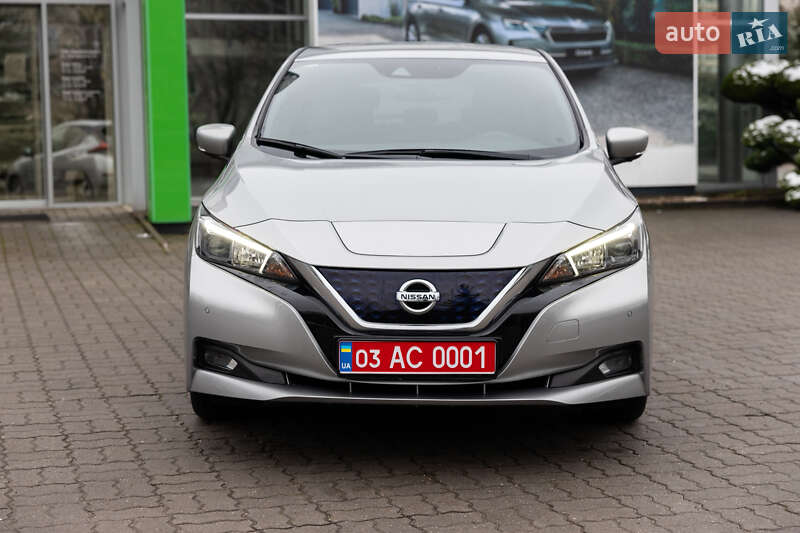 Хэтчбек Nissan Leaf 2022 в Луцке