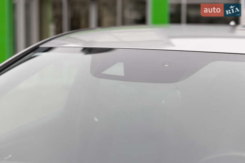 Хэтчбек Nissan Leaf 2022 в Луцке