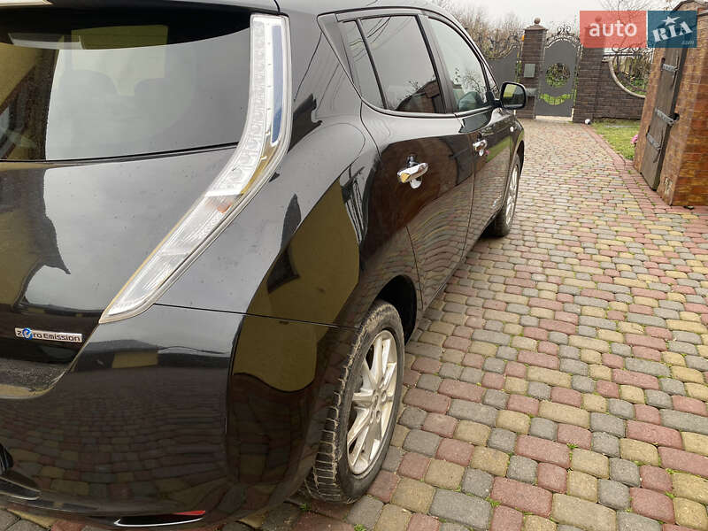 Хетчбек Nissan Leaf 2016 в Тернополі