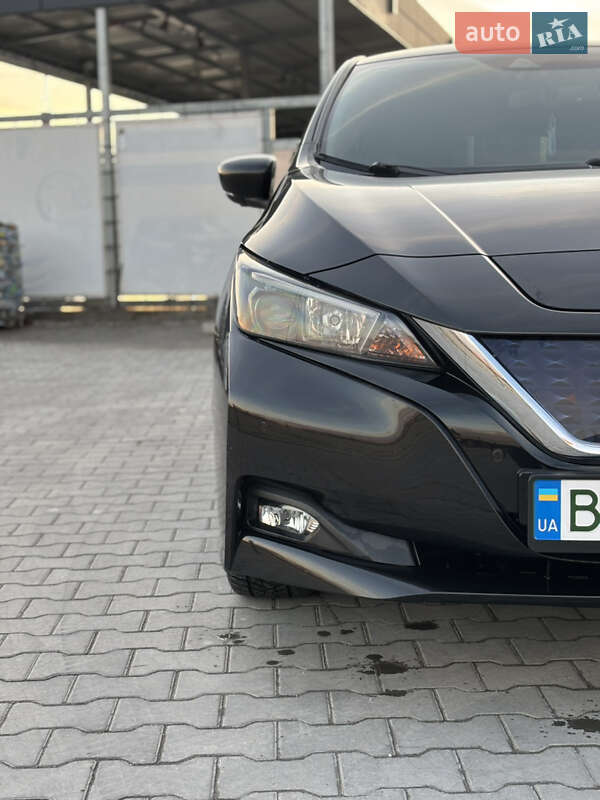 Хэтчбек Nissan Leaf 2018 в Тернополе фото 30 Хэтчбек Nissan Leaf 2018 в Тернополе