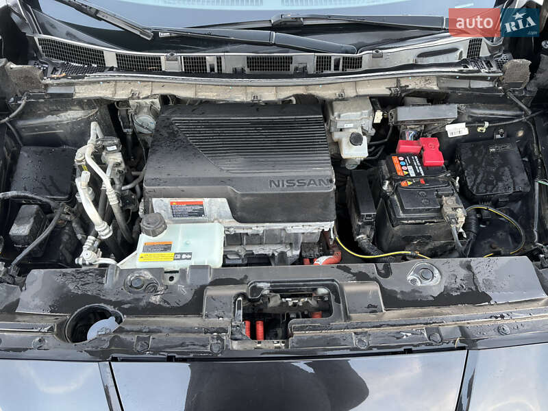 Хэтчбек Nissan Leaf 2018 в Тернополе фото 36 Хэтчбек Nissan Leaf 2018 в Тернополе