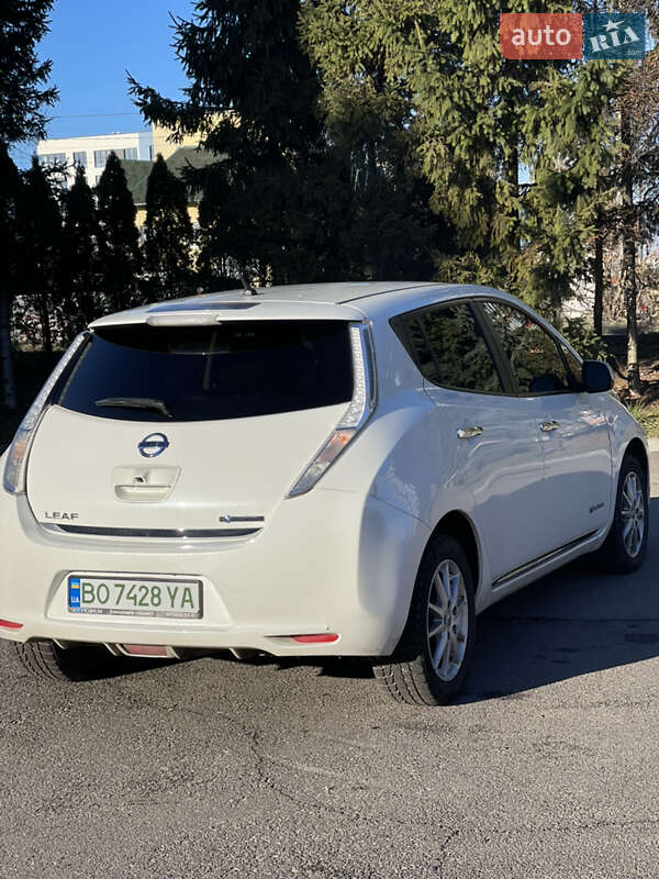 Хэтчбек Nissan Leaf 2015 в Тернополе фото 12 Хэтчбек Nissan Leaf 2015 в Тернополе