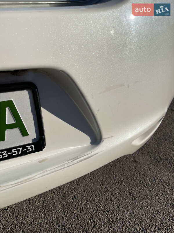 Хэтчбек Nissan Leaf 2015 в Тернополе фото 23 Хэтчбек Nissan Leaf 2015 в Тернополе