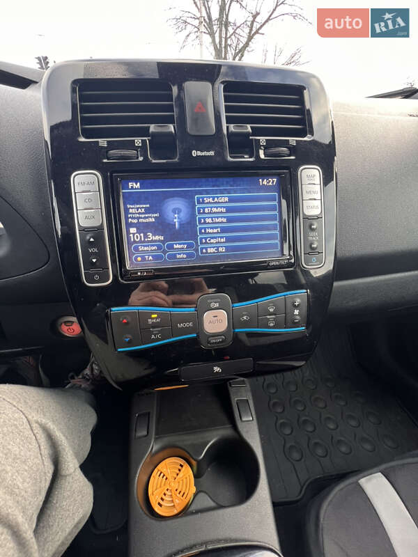 Хэтчбек Nissan Leaf 2015 в Житомире фото 10 Хэтчбек Nissan Leaf 2015 в Житомире