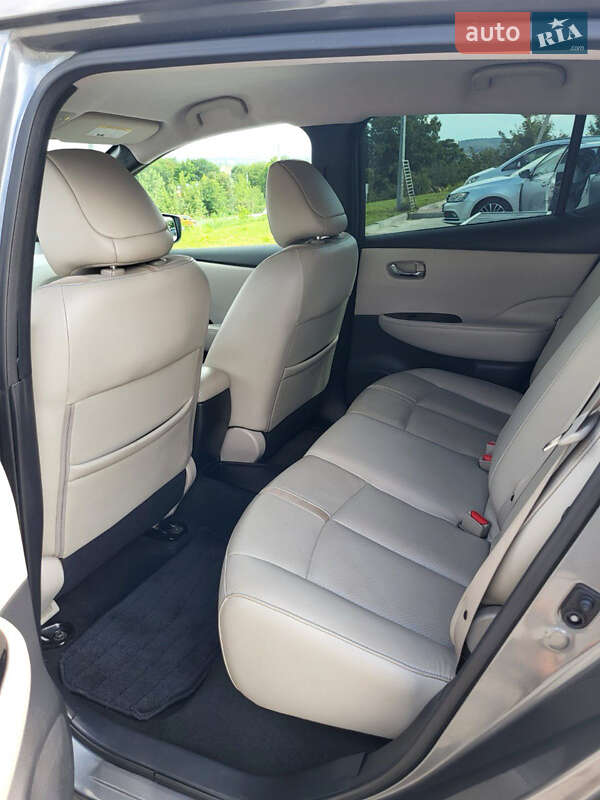 Хэтчбек Nissan Leaf 2018 в Львове