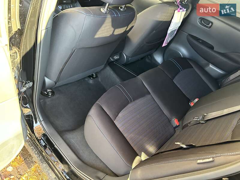 Хетчбек Nissan Leaf 2020 в Києві фото 17 Хетчбек Nissan Leaf 2020 в Києві