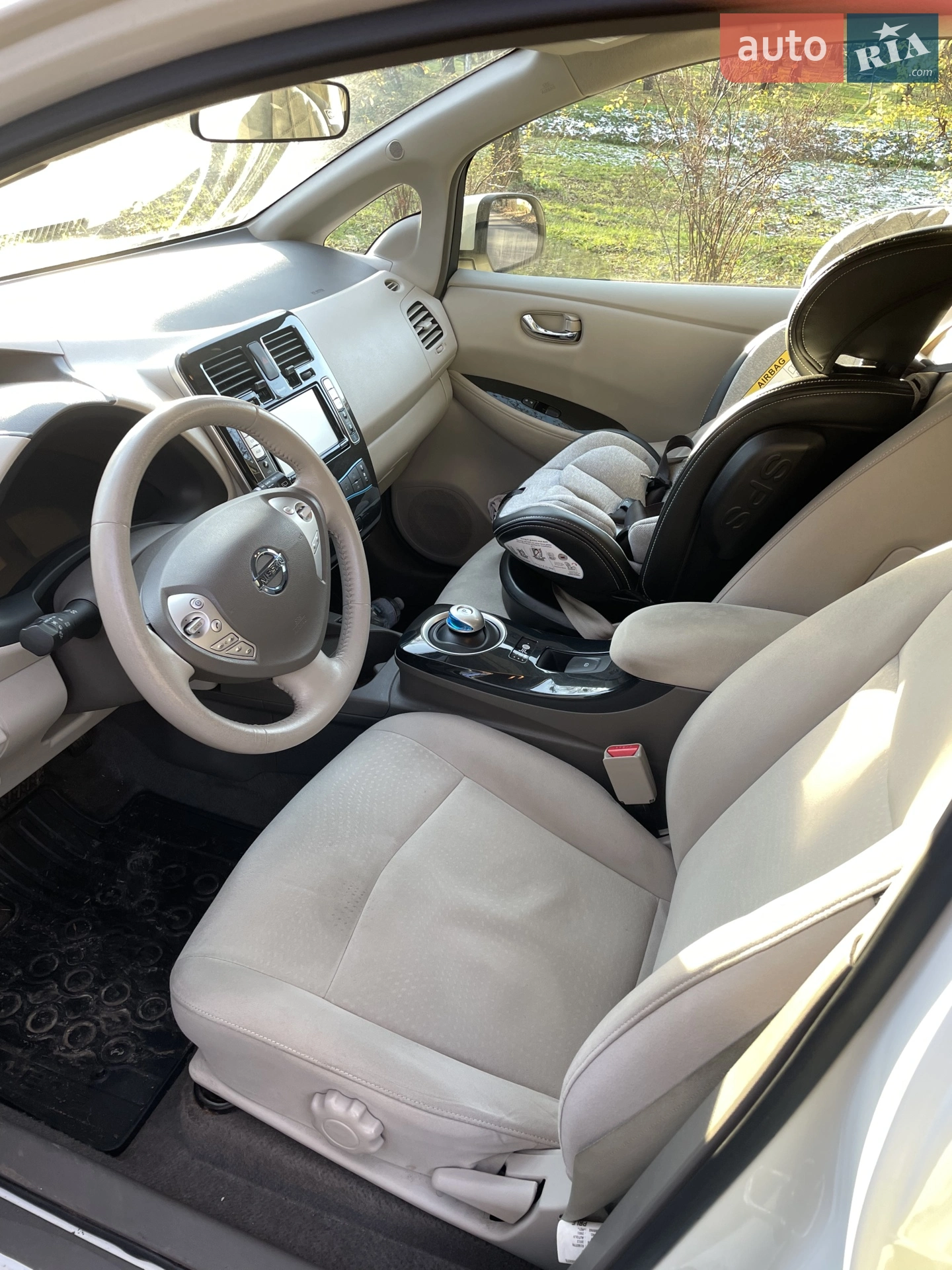 2012 Nissan Leaf - мініатюра 2