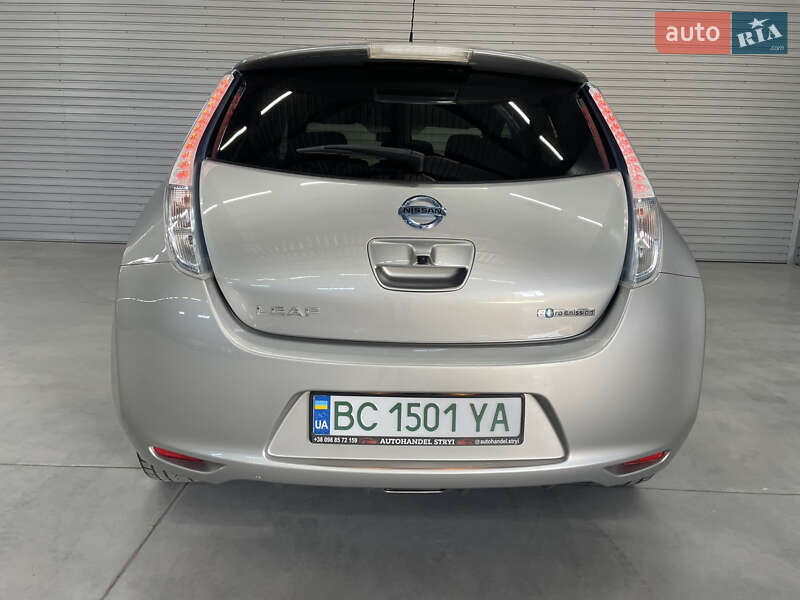 Хэтчбек Nissan Leaf 2013 в Стрые