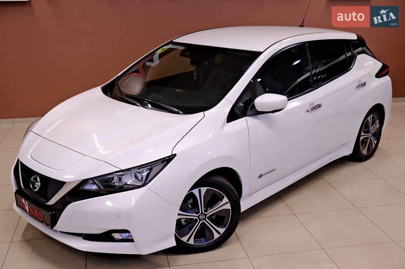 Хетчбек Nissan Leaf 2019 в Одесі