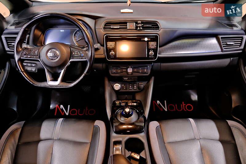 Хетчбек Nissan Leaf 2019 в Одесі