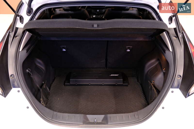 Хетчбек Nissan Leaf 2019 в Одесі