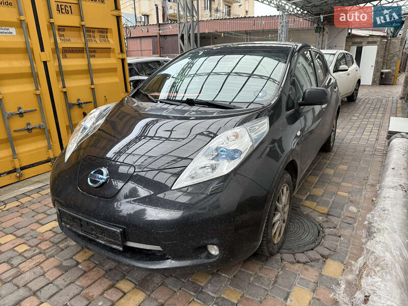 Хэтчбек Nissan Leaf 2016 в Умани фото 2 Хэтчбек Nissan Leaf 2016 в Умани