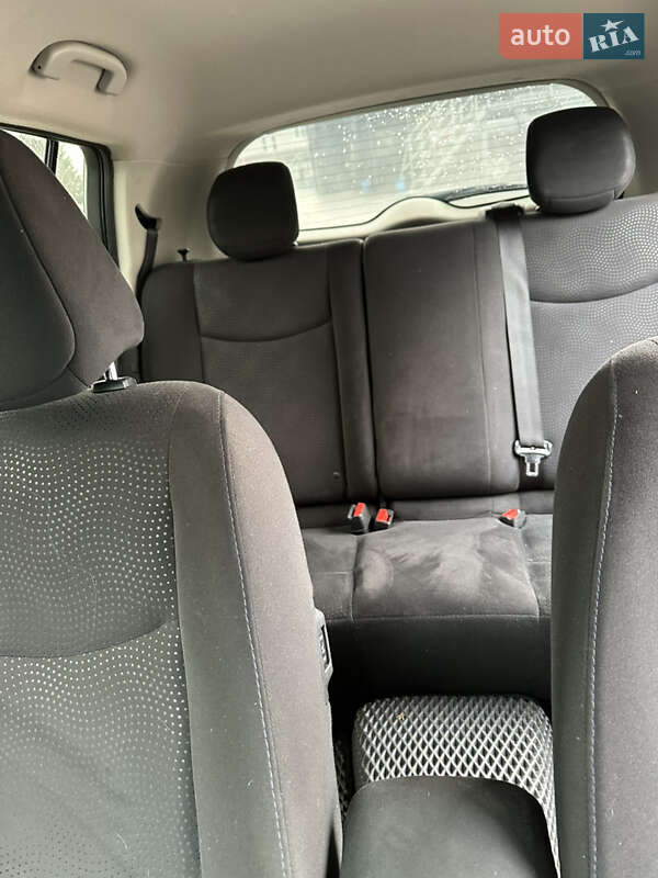 Хэтчбек Nissan Leaf 2013 в Житомире