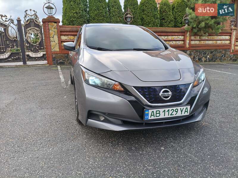 Хетчбек Nissan Leaf 2021 в Вінниці