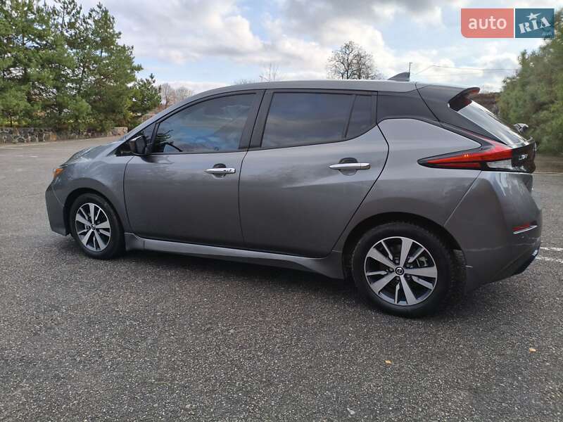 Хетчбек Nissan Leaf 2021 в Вінниці