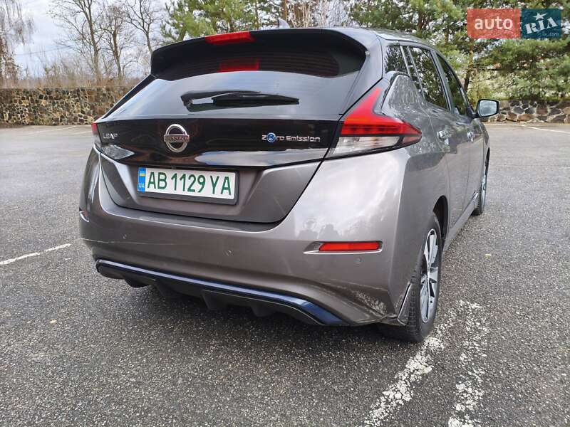 Хетчбек Nissan Leaf 2021 в Вінниці